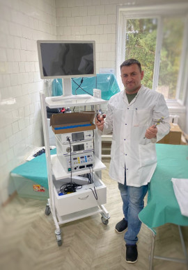 Вітаємо лікарів Верховини з новою ендоскопічною стійкою та комплектом для урології